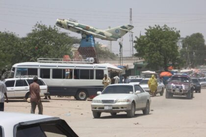 Sawir kayd ah: Hargeisa War Memorial 2007