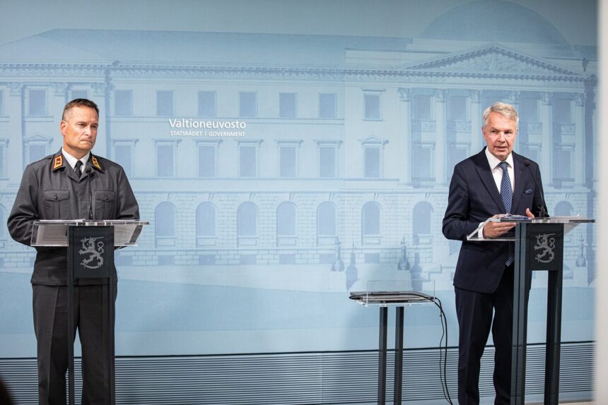 Pekka Haavisto and Kari Nisula